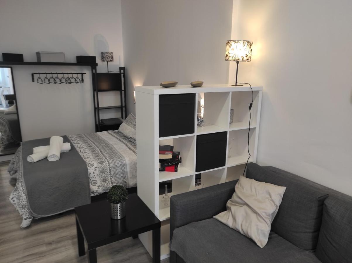 Apartamento Turistico Lyra Baena Eksteriør bilde